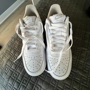 Nike Court Vision Low Sneakers